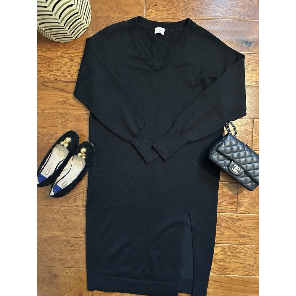 Aritzia Wilfred Cyprie Dress S Black 100% Merino Wool V Neck Slit Sweater #79330